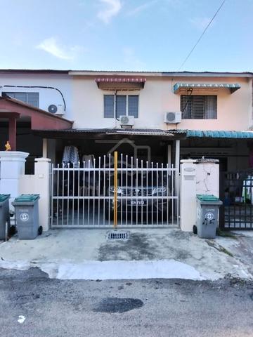 Permas Jaya 2 storeysLow cost House for Sales(Renovated & and Extended 1