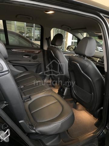 2015 BMW 220i GRAN TOURER 7 seat(REG 2017) 2.0 (A) - 4