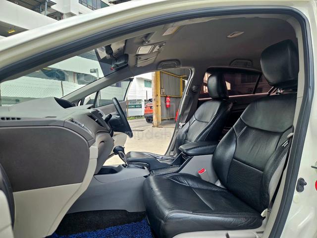 2012 Honda CIVIC 1.8 S-L iVTEC FACELIFT (A) - 4