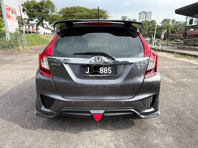2016 Honda JAZZ 1.5 V (A)JOHOR PLATE - 3
