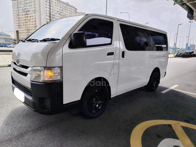 2019 Toyota HIACE 2.5 (M) 14 Seat Full Air-Cond - 3