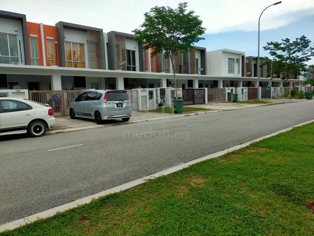 FACING OPEN,REVISED PRICE😍Double Storey (Pistia 1) Setia Ecohill 1