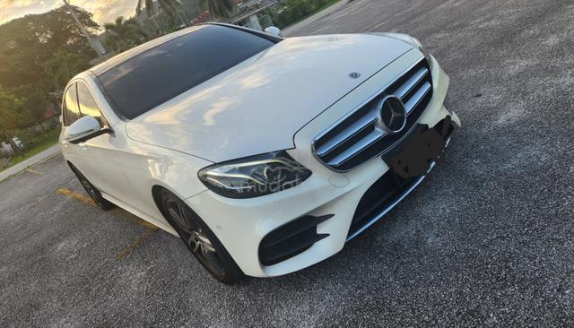 2018 Mercedes Benz E200 2.0 AMG LINE (A) - 1