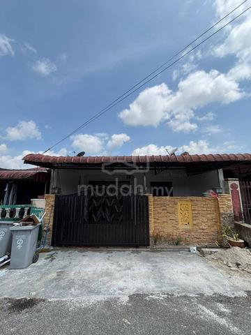 Skudai Taman Sri Pulai Jalan Pakis L.Cost Single Storey Terrace House 1