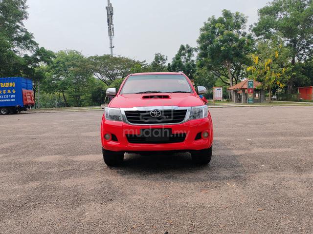 2013 Toyota HILUX 2.5 G VNT AUTO 4X4 FACELIFT - 3