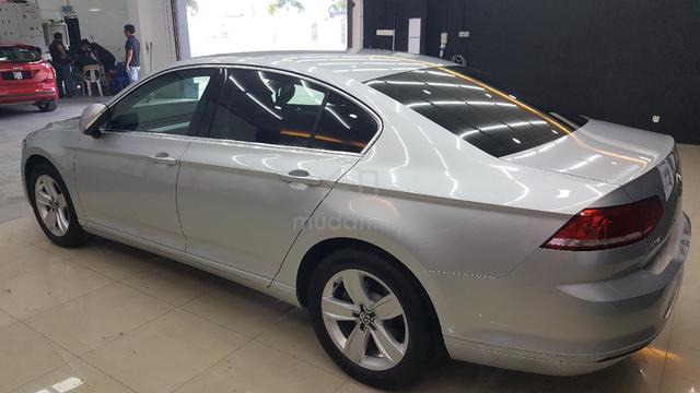 2017 Volkswagen PASSAT 1.8 TSI TRENDLINE PLUS (A) - 5