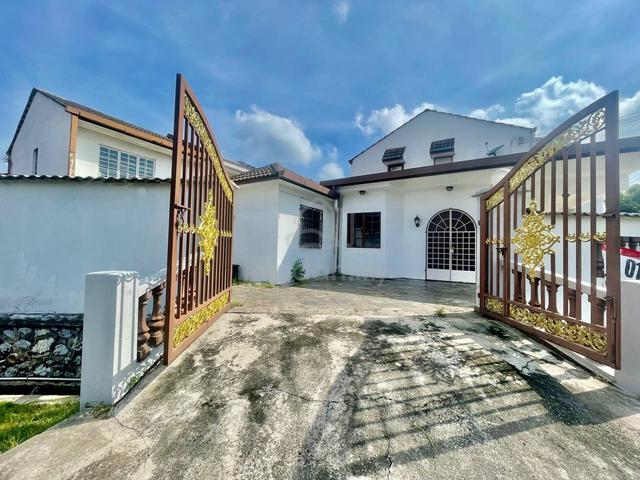 PRIME CORNER LOT Double Storey Terrace SS19 Subang Jaya FOR SALE 1