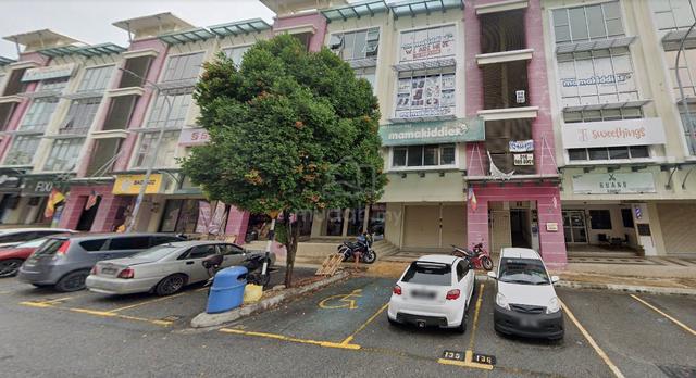 Bandar Setia Alam @ Setia Perdana 4 Storey Shoplot with Lift for Sale 1