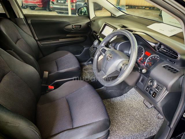 2014 Toyota WISH 1.8 X FACELIFT (A) - 3
