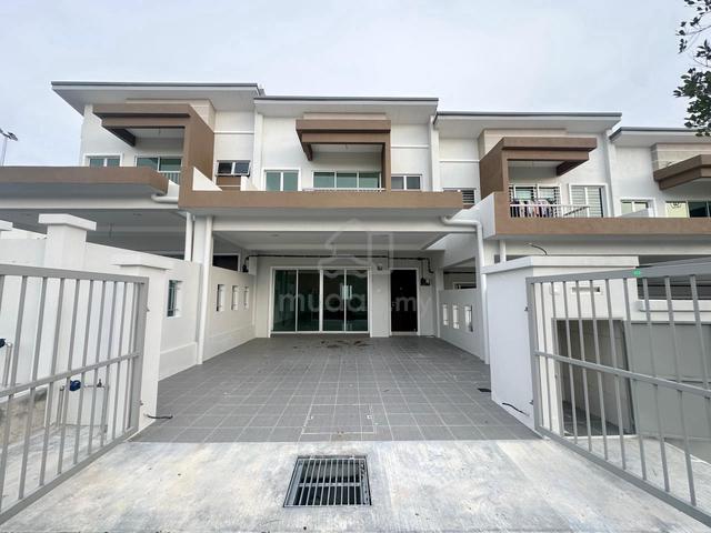 Double Storey Terrace House, Jenderam Hilir for SALE 1