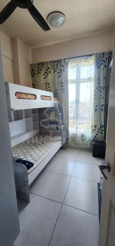 Room For Rent at Lagenda tasek Larkin 1