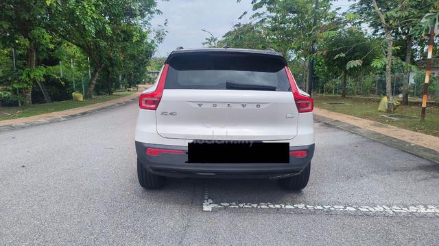 2021 Volvo XC40 1.5 RECHARGE T5 (A) - 4