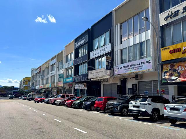The Square | Tun Aminah | Shoplot for Rent | Facing Main Road 1