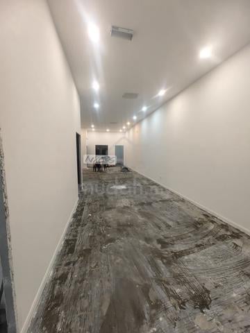 For rent first floor eco sanctuary 22x70 prime location limited unit 1