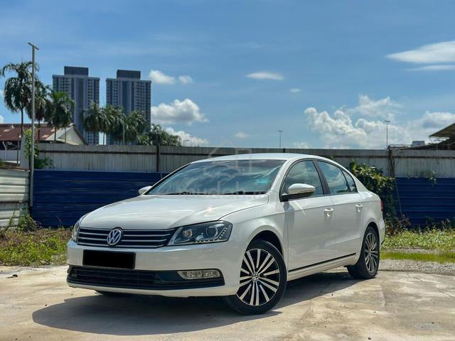 2014 Passat 1.8 FACELIFT P/START ELECTRIC SEAT LED - 2