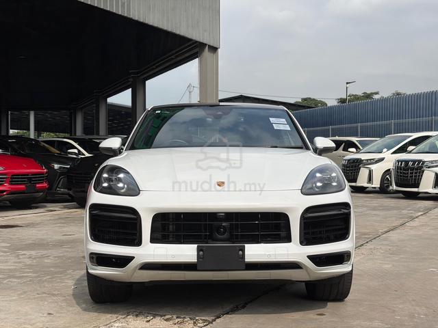 2023 Porsche CAYENNE 3.0 Coupe Platinum Edition - 2