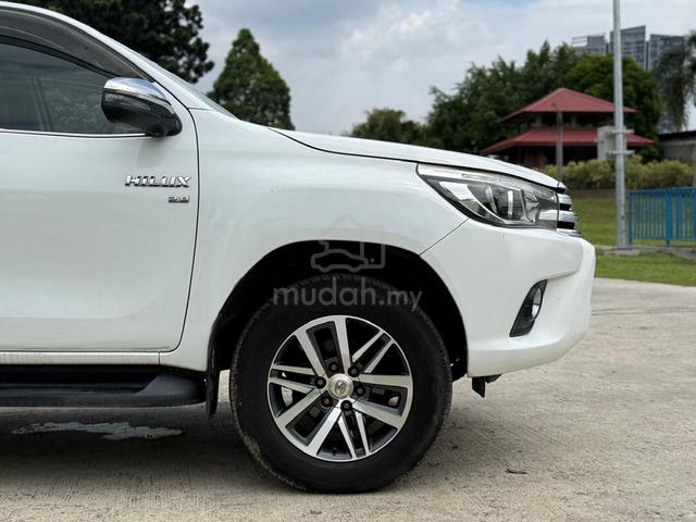 2018 Toyota HILUX 2.8 G FACELIFT (A) - 4