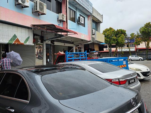 2 sty shop lot at bakawali tmn johor jaya jb 1