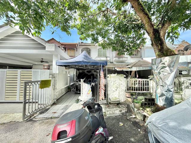 GATED GUARDED ! Double Storey Terrace, Bandar Tasik Selatan, Cheras 1