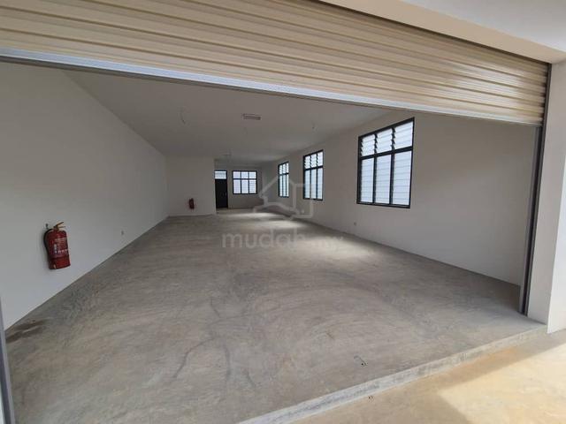 R1900/Kulai/Jalan Puyuh/Single Storey shop/Win9413 1