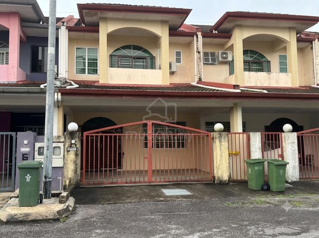 Double Storey Intermediate at Stapok Batu Kawa for rent 1