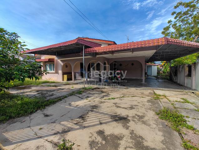 Bungalow Taman Intan Sitiawan Manjung Perak 1