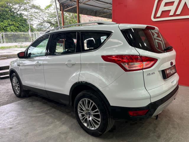 2015/2016 Ford KUGA 1.5 (A) ECOBOOST POWER BOOT - 4