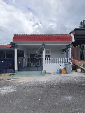Batu Pahat| Taman Bukit Mutiara| 1-Storey Medium Low Cost| Renovated 1