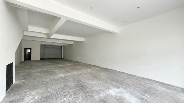 Bandar Puteri Puchong, Puteri 5 Ground Floor For Rent 1