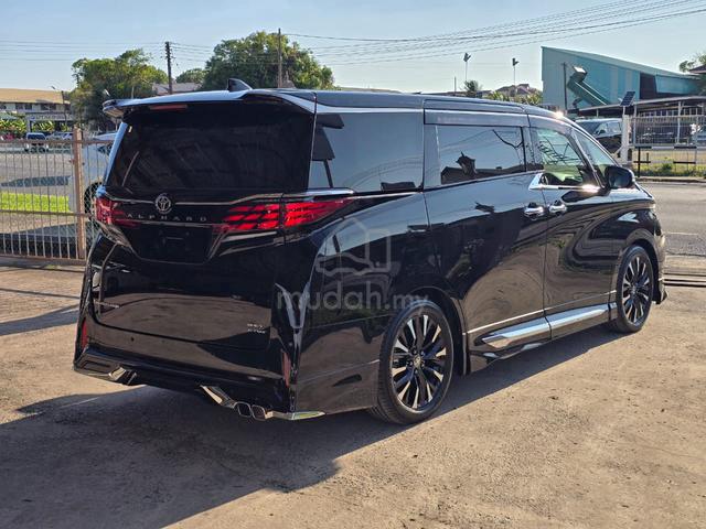 2023 Toyota Alphard Executive Lounge 2.5 Hybrid - 3
