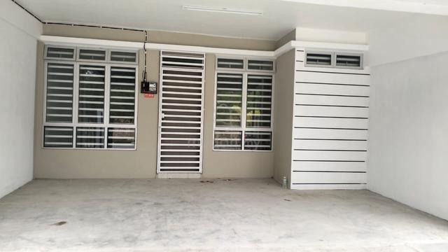 Rumah untuk di sewa Taman Yik Perdana Kok Lanas 1