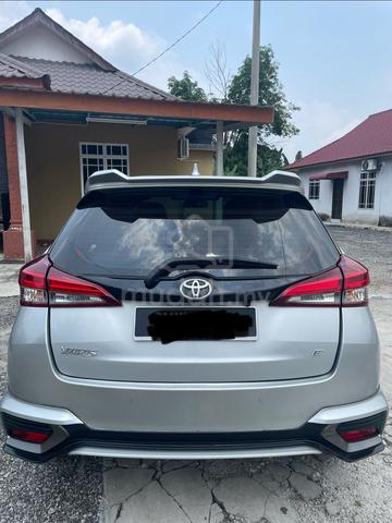2023 Toyota YARIS 1.5 E MY19 FACELIFT (A) - 4