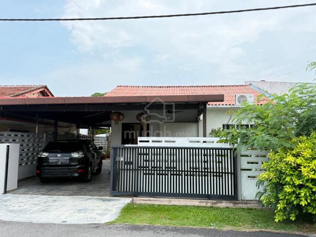 Melaka Bukit Serindit FREEHOLD 1.5 Storey Semi D Renovated Below Value 1