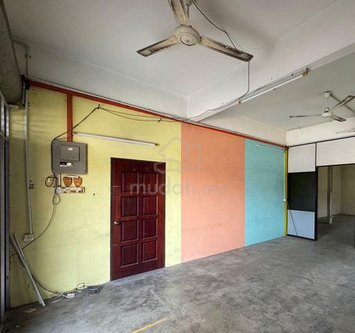 KEPALA BATAS TOWN AREA G/F Floor SHOP LOT|FACING MAIN ROAD|HOT AREA| 1