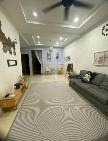 Rumah sewa Taman Halaman Indah Jawi 1