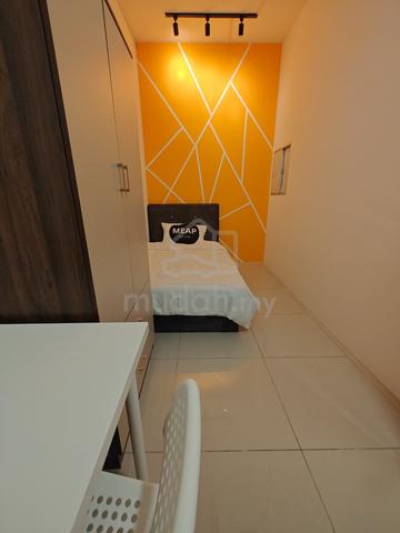 SINGLE ROOM | 10 Mins Walk to LRT Salak Selatan 1