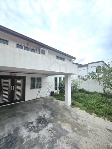 End Lot with 10ft land 2 Storey PJS 10 opposite Sunway Pyramid to BRT 1