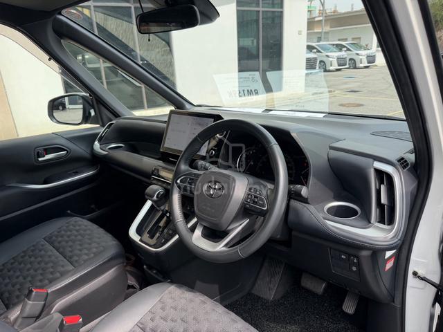 2022 Toyota VOXY 2.0 S-Z FACELIFTS 360CAM PRECRASH - 5