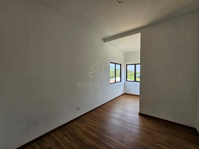 Rumah Teres 2 Tingkat Salak Tinggi Sepang FREEHOLD 4