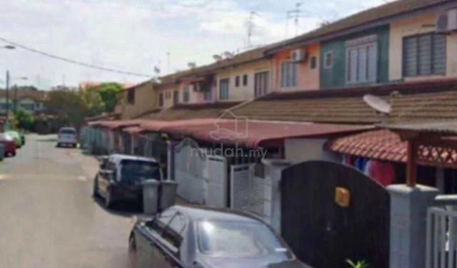 Pasir Gudang Tmn Cahaya Masai Jln Berlian L.M.Cost Double Storey House 1
