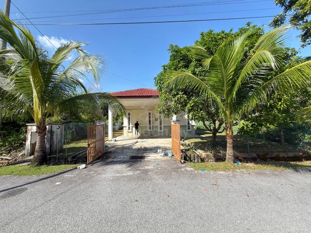 Bungalow Single Storey Mahkota Hills Bandar Tasik Senangin, N9 1