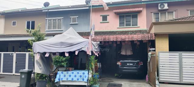 double storey house semenyih for sale  1