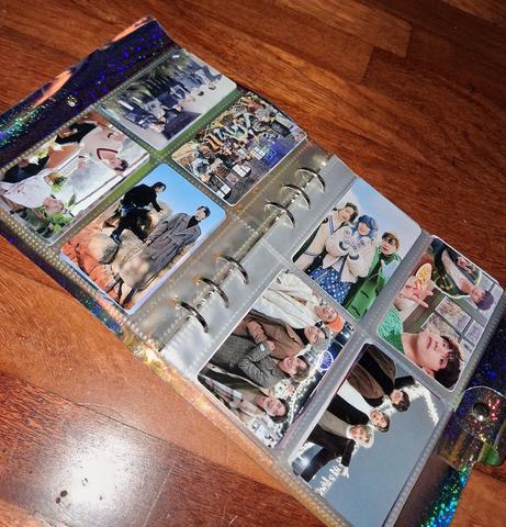 BTS photocards  - photo 2 of 6