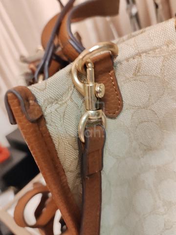 Carousel Image