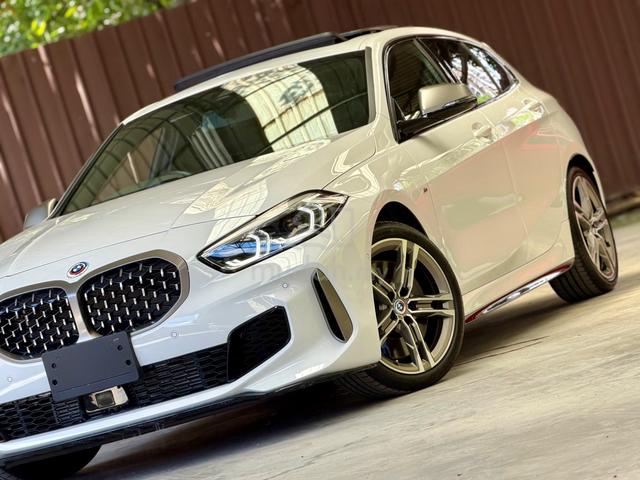 ONLY 8K KM 306HP 2023 Bmw M135i 2.0 XDRIVE SUNROOF - 2