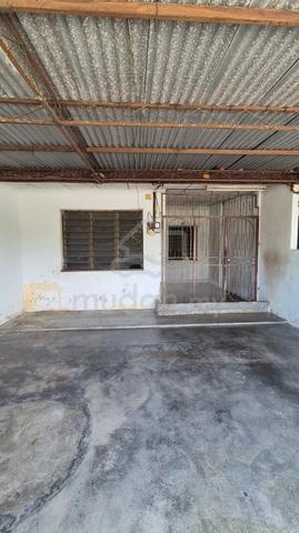 Rumah Cluster 2 Tingkat Bersih di Taman Desa Jawi, Sg Jawi 1