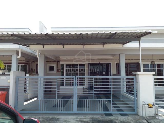 Bilik Untuk Disewa 1