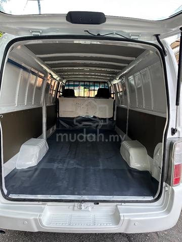 2010 Nissan URVAN 3.0 PANEL (M) Tip-Top - 4
