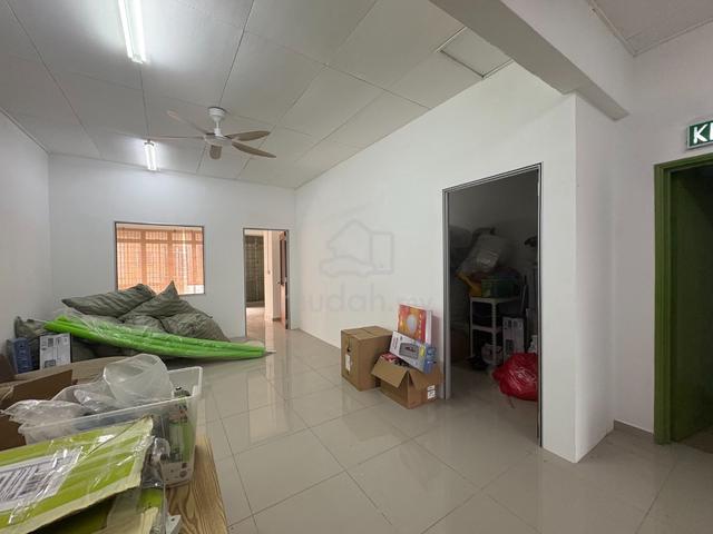 Reno 4R+4AC First Floor Office @ Lestari Perdana 1 next to Aeon Equine 1