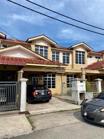 Rumah Teres 2 Tingkat Desa Solehah Kemaman 1